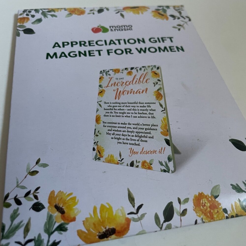 Momo & Nashi “Incredible Woman” Appreciation Magnet